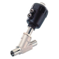 Type 2000 - Pneumatically operated 2/2 way angle seat valve CLASSIC (155071)